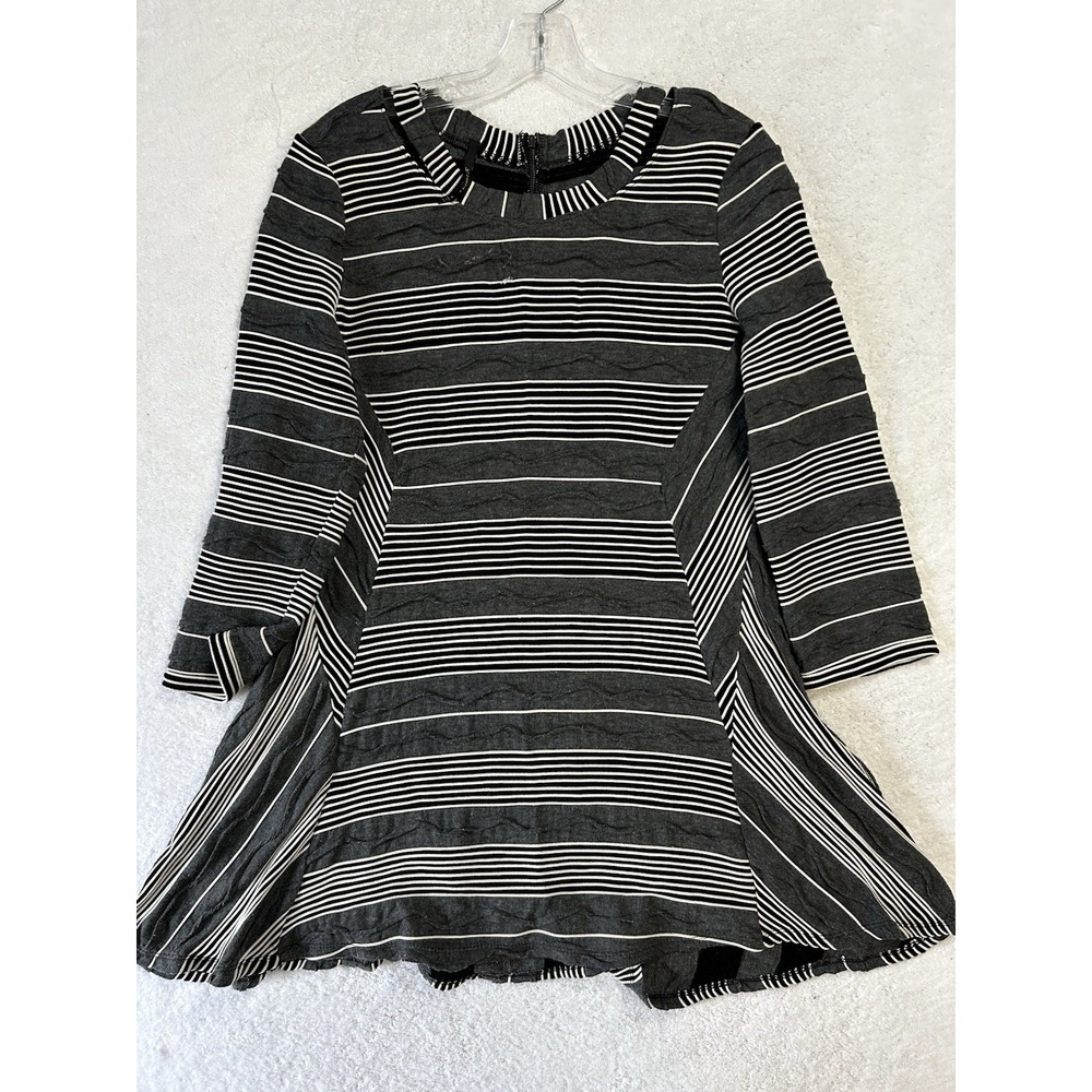IC by Connie K Womens Size M Gray Half Sleeve Blouse Striped Top (J8)